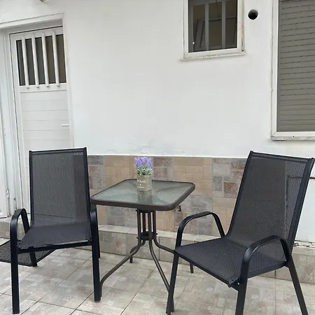 Adoms Hébergement de vacances